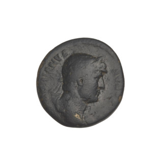 Quarter (coin) of Hadrian (76–138; Roman emperor 117–138); Obverse: bust of Hadrian right, wearing