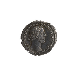 Denarius, Antoninus Pius (86–161; Roman emperor 138–161), issuer. Obverse: Head of Antoninus Pius