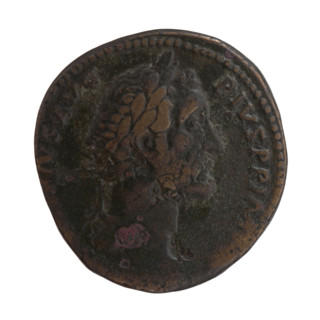 Sestertius; Antoninus Pius (86–161; Roman emperor 138–161) issuer. Obverse: head of the emperor in