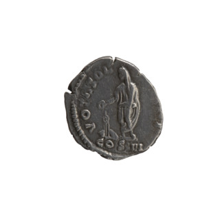 Denarius of Antoninus Pius (86–161; Roman emperor 138–161). Obverse: Head of Antoninus Pius with a