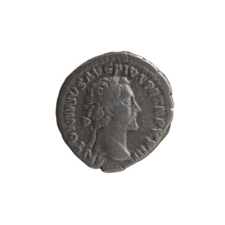 Denarius of Antoninus Pius (86–161; Roman emperor 138–161), obverse: head of the emperor in a