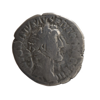 Denarius of Antoninus Pius (86–161; Roman emperor 138–161), c. 159–160. Obverse: head of the