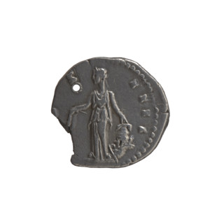Denarius (with a hole), Antoninus Pius (86–161; Roman emperor 138–161), issuer: Antoninus Pius.