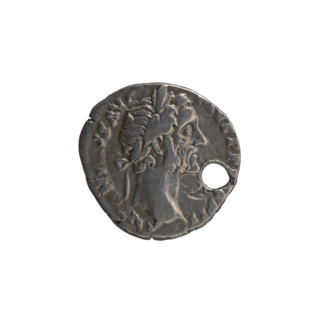 Denarius (with a hole), Antoninus Pius (86–161; Roman emperor 138–161) — issuer. Obverse: head of