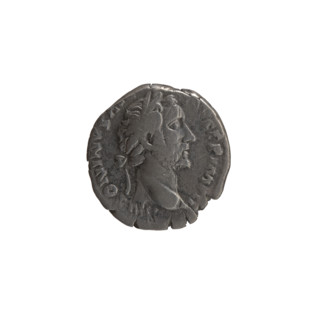 Denarius, Antoninus Pius (86–161; Roman emperor 138–161), issuer. Obverse: head of Antoninus Pius