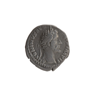 Denarius of Antoninus Pius (86–161; Roman emperor 138–161). Obverse: head of the emperor in a