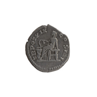 Denarius, Antoninus Pius (86–161; Roman emperor 138–161), issuer. Obverse: Head of the emperor in a
