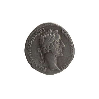 Denarius (hybrid) of Antoninus Pius (86–161; Roman emperor 138–161), after 155–157. Obverse: Head