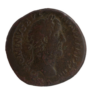 Sestertius of Antoninus Pius (86–161; Roman emperor 138–161). Obverse: head of the emperor in a