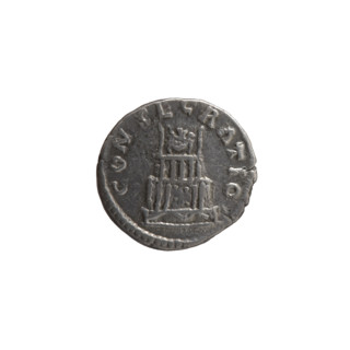 Denarius; obverse: head of Antoninus Pius without a covering facing right, inscription 'DIVVS