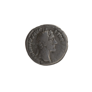 Denarius of Antoninus Pius (86–161; Roman emperor 138–161). Obverse: head of the emperor in a