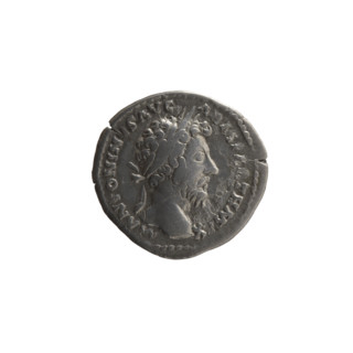 Denarius of Marcus Aurelius (121–180; Roman emperor 161–180). Obverse: Head of Marcus Aurelius with