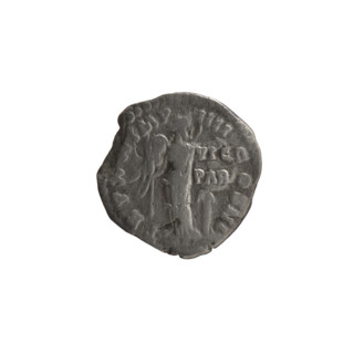 Denarius of Marcus Aurelius (121–180; Roman emperor 161–180). Obverse: Head of Marcus Aurelius in a