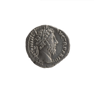 Denarius of Marcus Aurelius (121–180; Roman Emperor 161–180). Obverse: Head of Marcus Aurelius with