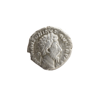 Denarius, Marcus Aurelius (121–180; Roman emperor 161–180), obverse: head of Marcus Aurelius with