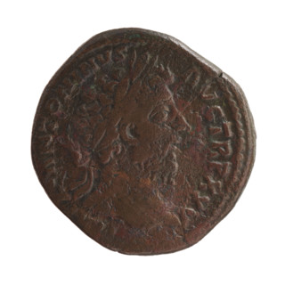 Sestertius of Marcus Aurelius (121–180; Roman emperor 161–180). Obverse: Head of Marcus Aurelius