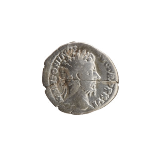 Denarius of Marcus Aurelius (121–180; Roman emperor 161–180). Obverse: Head of Marcus Aurelius with