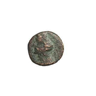 Bronze coin of Phraates IV (37–2 BC). Obverse: diademed head of Phraates IV facing left. Reverse: