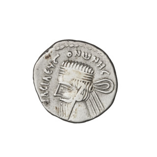 drachma, Vonones I (8–11), Nike, wreaths, diadems, heads, Parthian Kingdom, Iran. Obv: diademed