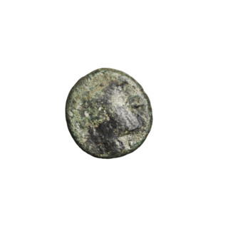 Bronze coin of Vardanes I (41–45 CE). Obverse: head of Vardanes I left, wearing a diadem. Reverse: