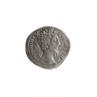 Denarius of Marcus Aurelius (121–180; Roman emperor 161–180). Obverse: Head of Marcus Aurelius in