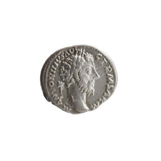 Denarius of Marcus Aurelius (121–180; Roman emperor 161–180). Obverse: Head of Marcus Aurelius with