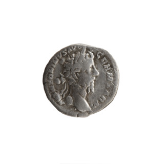 Denarius of Marcus Aurelius (121–180; Roman Emperor 161–180). Obverse: Head of Marcus Aurelius with