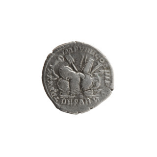 Denarius of Marcus Aurelius (121–180; Roman emperor 161–180), obverse: head of Marcus Aurelius with