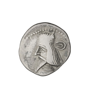 Drachma of Vologases I (51–79): obverse bust of Vologases I wearing a diadem, king facing left;