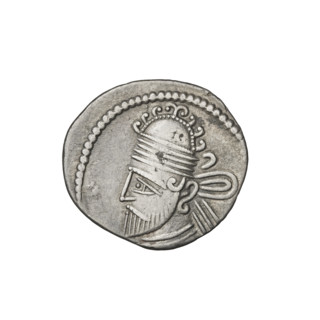 Drachma of Vologases II (77–80). Obverse: head of Vologases II turned left, wearing a tiara