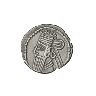 Drachma, Vologases III (105–147). Obverse: head of Vologases III in tiara, king facing left.
