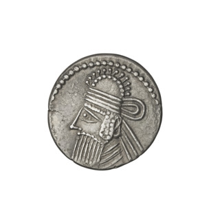Drachma, Vologases III (105–147). Obverse: head of Vologases III in tiara, king turned to the left.