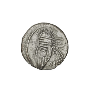 drachma, Artabanos IV (king of Parthia; 213–224 AD); iconography includes helmets, Arsakes I (king