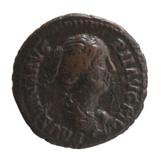 Draped bust of Faustina II facing right, inscription FAVSTINA AVG - PII AVG FIL; reverse: Juno