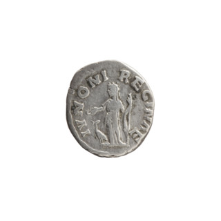 Denarius of Marcus Aurelius (121–180), struck during reign of Faustina the Younger (ca. 130–176) —