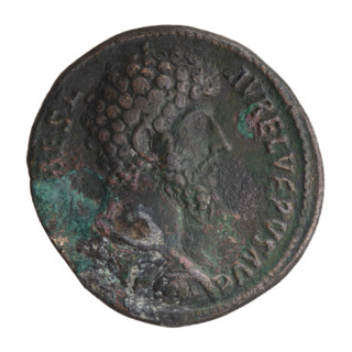 sestertius, Lucius Verus (130–169; Roman emperor 161–169), issuer; obverse: bust of Lucius Verus