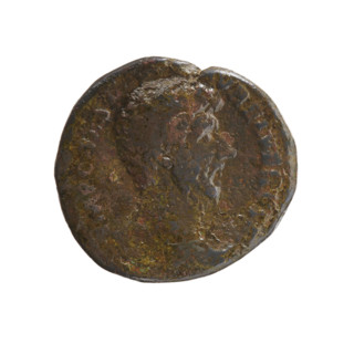 Lucius Verus (130–169; Roman emperor 161–169), issuer. Obverse: Head of Lucius Verus uncovered to