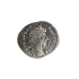 Denarius of Lucius Verus (130–169; Roman emperor 161–169), issuer: Lucius Verus. Obverse: Head of