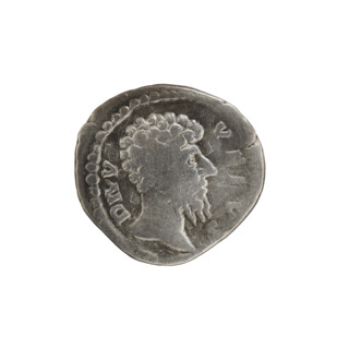 Denarius, Lucius Verus (130–169; Roman emperor 161–169), posthumous; issuer: Marcus Aurelius