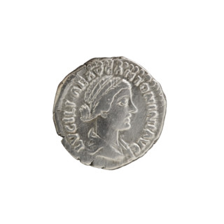 Denarius of Lucilla (149–182; Roman empress 164–169) issued under Lucius Verus (130–169; Roman