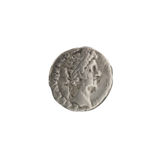 Denarius, Commodus (161–192 CE; Roman emperor 177–192), obverse: head of Commodus with a laurel