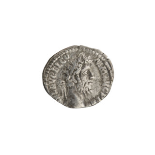 Denarius, Commodus (161–192; Roman emperor 177–192). Obverse: Head of Commodus in laurel wreath