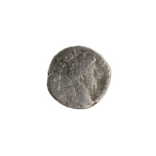 Denarius, Commodus (161–192), Roman emperor 177–192; obverse: head of Commodus in laurel wreath