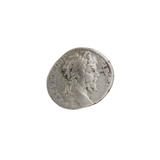 Denarius depicting Roman deities: Obv.: LSEPTSEVAVGIMP XIPART, head of Septimius Severus in laurel