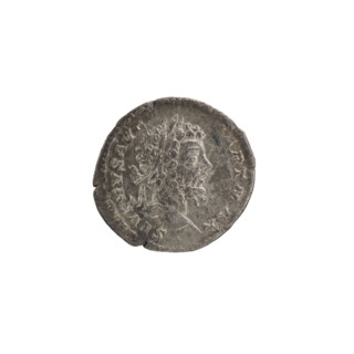 Denarius, tripod, Septimius Severus (Roman Emperor; 146–211) — iconography: emperor standing in