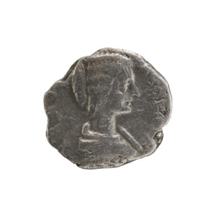 Denarius, Julia Domna (ca. 160–217; Roman empress 193–211). Obverse: inscription erased; bust of