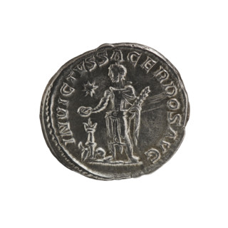 Denarius of Elagabalus (reigned 218–222). Obverse: IMPANTONINVS PIVSAVG — Bust of Elagabalus with