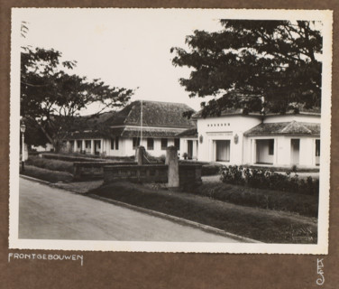 Front buildings of the Queen Emma School, photograph, Front buildings of the Queen Emma School in