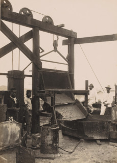 On top of the pouring jetty, Ocean Harbor Belawan, photograph, Scaffolding used to pour the