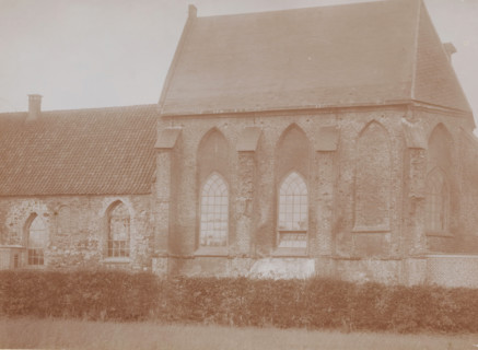 View of the choir of the Reformed Church in Andelst, photograph, annotation: 'Church of the Dutch